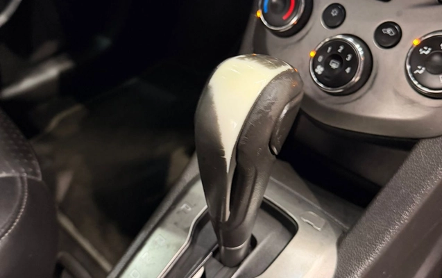 imagem-https://www.socarrao.com.br/sc-vehicle-images-prod/3477786/1787861269132-003_df6ce9495d1f2e02bed0f5630375f9fb.jpeg