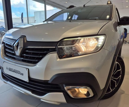 Renault Sandero 2023 Prata — foto 1 de 3