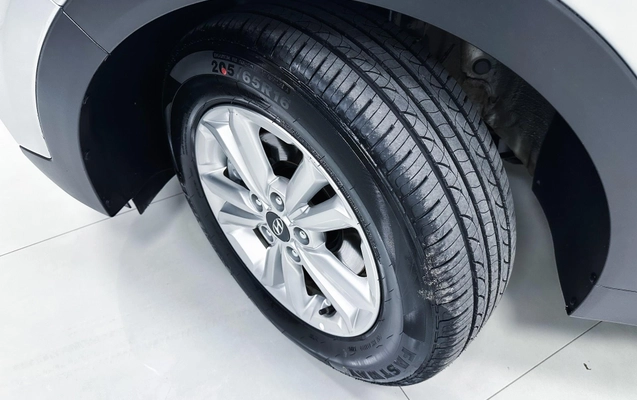 imagem-https://www.socarrao.com.br/sc-vehicle-images-prod/3477800/1787861623874-ce468d1b1bb245c2a13711b54c2f2c78_1787861607472.jpg