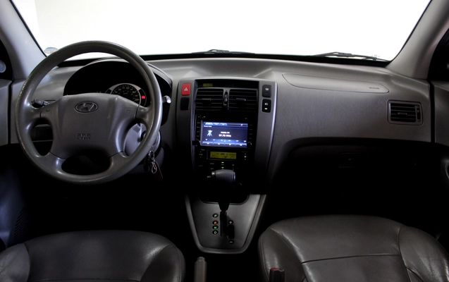 imagem-https://www.socarrao.com.br/sc-vehicle-images-prod/3477806/1787861699858-9_051437.jpg