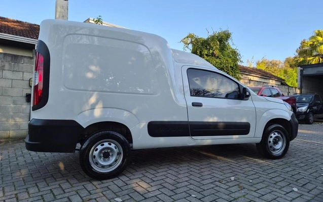 imagem-https://www.socarrao.com.br/sc-vehicle-images-prod/3477840/1788019630326-8423772_5_B_e455960f9c.jpeg