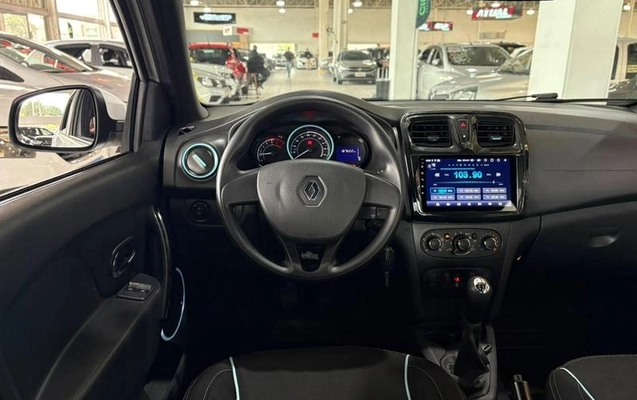 imagem-https://www.socarrao.com.br/sc-vehicle-images-prod/3477880/1789389858706-8407384_9_B_3fde434905.jpeg