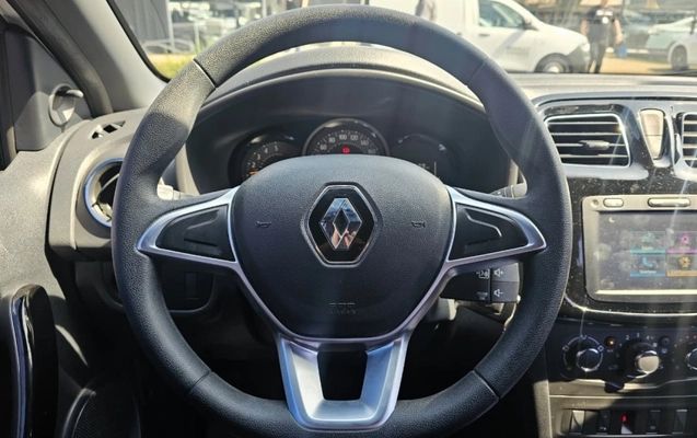imagem-https://www.socarrao.com.br/sc-vehicle-images-prod/3477960/1787862322104-Gfpoyy2QIzAIDaS10efsCT8eDLX0JEZC.jpg