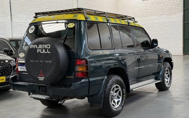imagem-https://www.socarrao.com.br/sc-vehicle-images-prod/3477968/1787862576180-vehicle_image_1787862524_48ce45e48a6e5a5f16acded760dc012f.jpeg