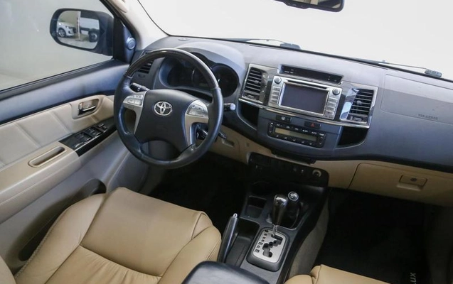 imagem-https://www.socarrao.com.br/sc-vehicle-images-prod/3478049/1789067609431-8161167_12_B_3ebd639f45.jpeg
