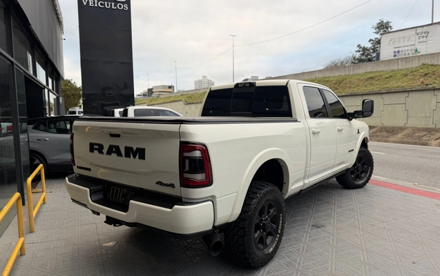 imagem-https://www.socarrao.com.br/sc-vehicle-images-prod/3478172/1787863320876-003_cee85d66030b5f28c1cce881e81dc6c8.jpeg