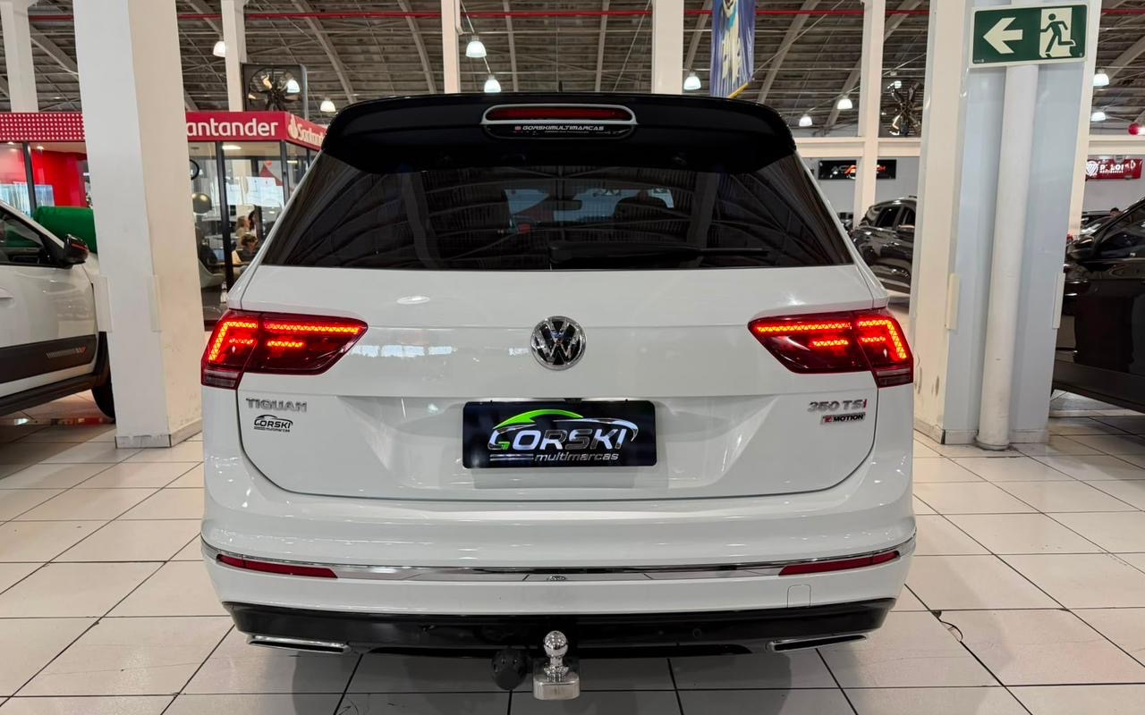 imagem-https://www.socarrao.com.br/sc-vehicle-images-prod/3478277/1787863489119-ZjJmMTQ4NjItMDhiOC00NWRiLThjNTctMjYzMzQ3MGY0ZDNiLmpwZWc.jpeg