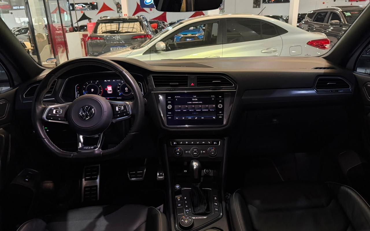 imagem-https://www.socarrao.com.br/sc-vehicle-images-prod/3478277/1787863489785-OTYzY2IwMTMtM2NiYy00MjE3LTkyZWMtNDYxN2VmMzc5NWQyLmpwZWc.jpeg