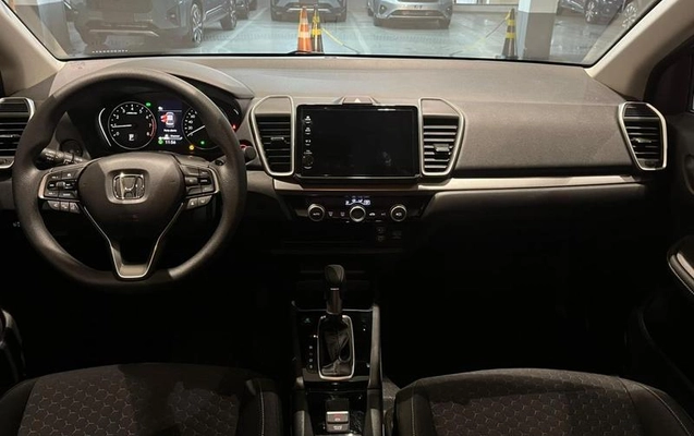 imagem-https://www.socarrao.com.br/sc-vehicle-images-prod/3478389/1787929128856-8424872_3_B_1ab6c99155.jpeg