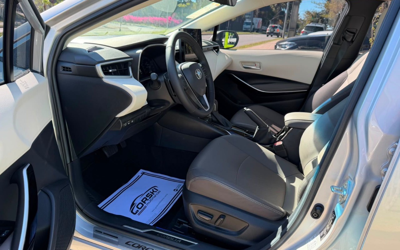 imagem-https://www.socarrao.com.br/sc-vehicle-images-prod/3478430/1787863818092-YzIxYjJhMTEtMDZkNi00OTg3LTliYTEtNTZhMjUyMmM0MTZlLmpwZWc.jpeg