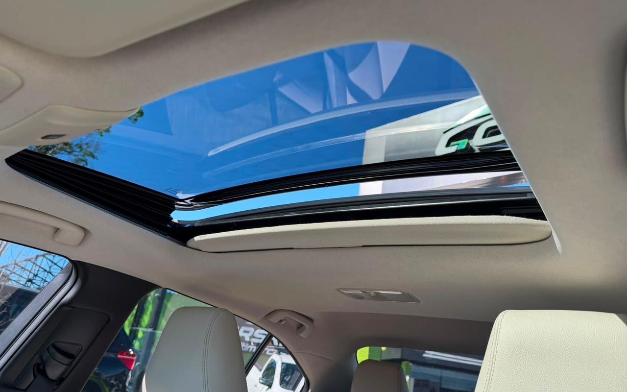 imagem-https://www.socarrao.com.br/sc-vehicle-images-prod/3478430/1787863818919-MzVlZTIxOGItYjNiNy00ODJlLTk4ZWYtMjJkNDI4N2I0NjI5LmpwZWc.jpeg