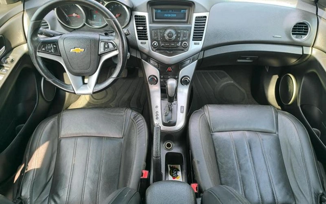 imagem-https://www.socarrao.com.br/sc-vehicle-images-prod/3478478/1788385537078-8419119_7_B_d1ef41ec2a.jpeg