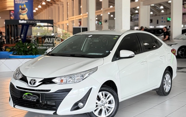 imagem-https://www.socarrao.com.br/sc-vehicle-images-prod/3478745/1787864907378-NWMzMWMwMDAtMjlkMi00MThjLTkzMDUtZmE4NDBjZTRlZTE5LmpwZWc.jpeg