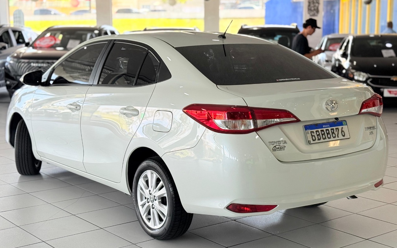 imagem-https://www.socarrao.com.br/sc-vehicle-images-prod/3478745/1787864908654-NDk4ZTIzZjMtNTM1MC00YTQyLTg5Y2UtNmI3N2RkZTE3NTEwLmpwZWc.jpeg