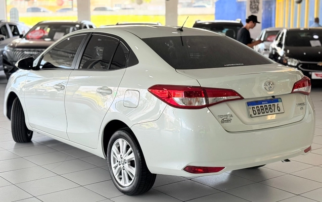 imagem-https://www.socarrao.com.br/sc-vehicle-images-prod/3478745/1787864908654-NDk4ZTIzZjMtNTM1MC00YTQyLTg5Y2UtNmI3N2RkZTE3NTEwLmpwZWc.jpeg