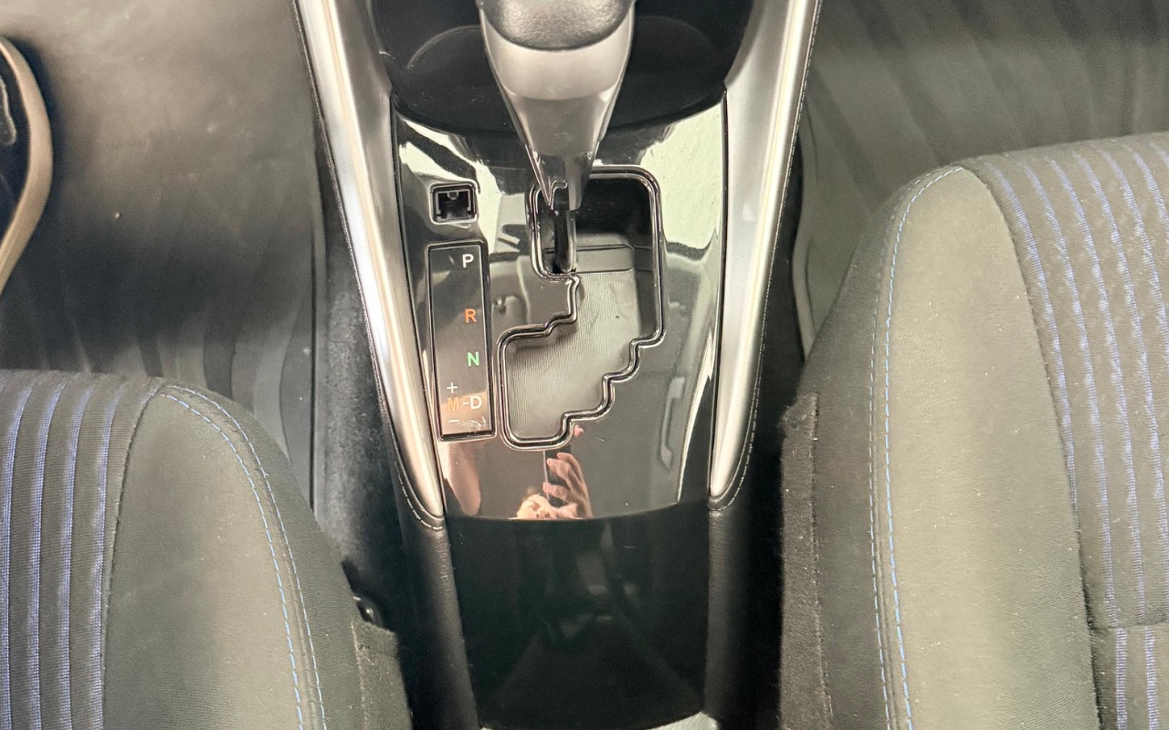 imagem-https://www.socarrao.com.br/sc-vehicle-images-prod/3478745/1787864909808-ODA3OTczMWYtOWM3ZC00MGJlLTg2MDUtMjhmNzlkYzY3ZWQ0LmpwZWc.jpeg