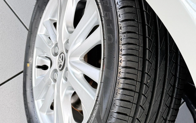 imagem-https://www.socarrao.com.br/sc-vehicle-images-prod/3478745/1787864910533-M2I3M2Q1NWQtZTYwMy00M2UxLTkwNGMtMjUyODc5YjBjMzk2LmpwZWc.jpeg