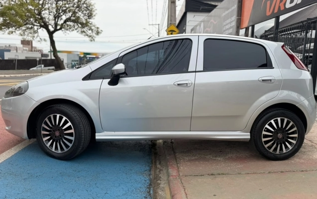 imagem-https://www.socarrao.com.br/sc-vehicle-images-prod/3478872/1787865261367-lZeYopk4PrlMyPJD0LOC3BvE1iaORUvm.jpg