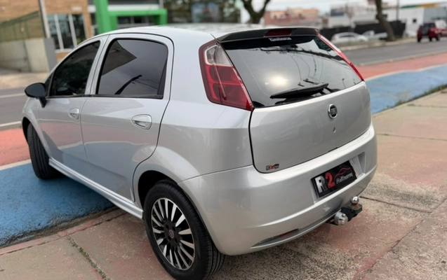 imagem-https://www.socarrao.com.br/sc-vehicle-images-prod/3478872/1787865261369-86I1dfFEVC3OHTKOT3qZXNlaqMs1DwBE.jpg