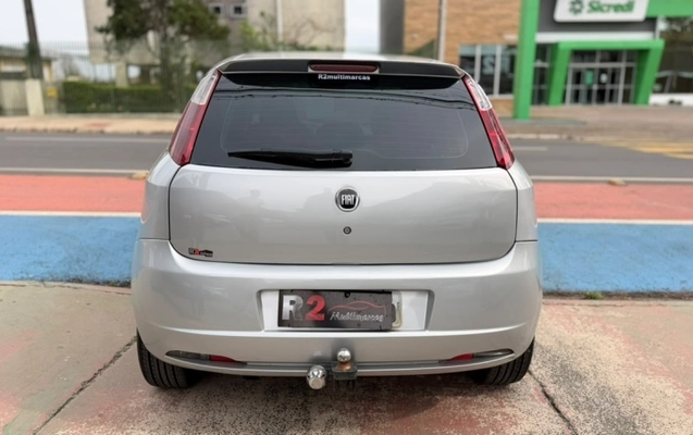 imagem-https://www.socarrao.com.br/sc-vehicle-images-prod/3478872/1787865261371-tCsRMkRp8REyR1iCF8bW71IEQMQPJRau.jpg