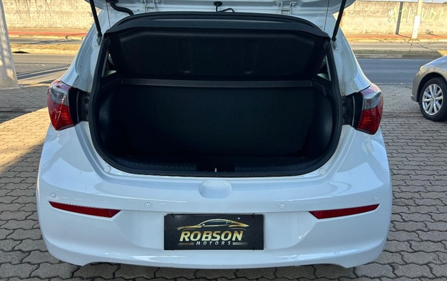imagem-https://www.socarrao.com.br/sc-vehicle-images-prod/3479588/1788444983610-gb-110c90f.jpeg