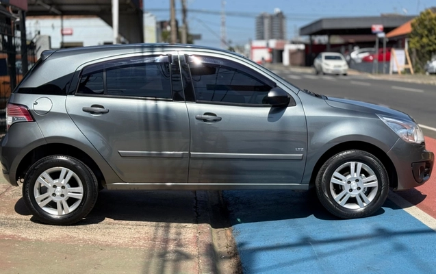 imagem-https://www.socarrao.com.br/sc-vehicle-images-prod/3479591/1787866142551-z6wnIQRUxFRgbsfvAZdxJTpmYKVYb1XS.jpg