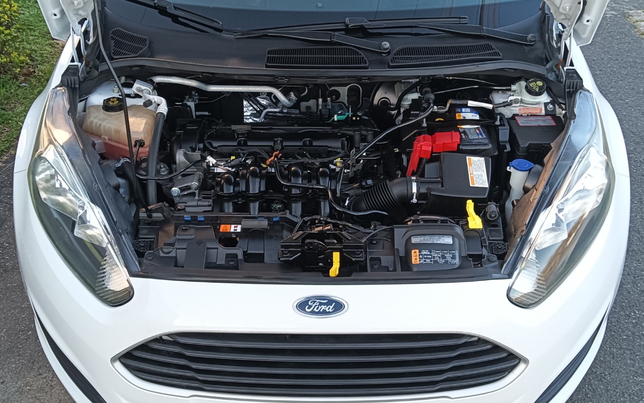 imagem-https://www.socarrao.com.br/sc-vehicle-images-prod/3479662/1788462553986-SU1HXzIwMjYwOTAyXzE3NDM1OX4yLmpwZw.jpg