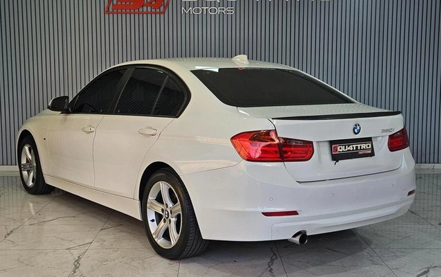 imagem-https://www.socarrao.com.br/sc-vehicle-images-prod/3479908/1787930751426-8425111_8_B_ae643d1106.jpeg
