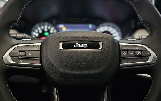 imagem-https://www.socarrao.com.br/sc-vehicle-images-prod/3480287/1787868196397-1_045152.jpg