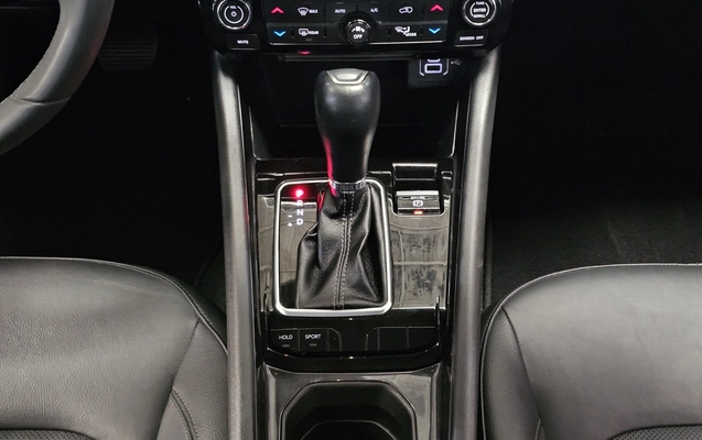 imagem-https://www.socarrao.com.br/sc-vehicle-images-prod/3480391/1787868424335-1_062801.jpg