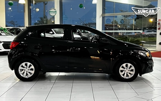imagem-https://www.socarrao.com.br/sc-vehicle-images-prod/3480392/1787868491075-16_063402selo.jpg