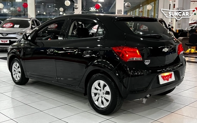 imagem-https://www.socarrao.com.br/sc-vehicle-images-prod/3480392/1787868491082-14_063402selo.jpg