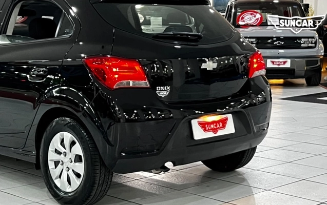 imagem-https://www.socarrao.com.br/sc-vehicle-images-prod/3480392/1787868491084-22_063402selo.jpg
