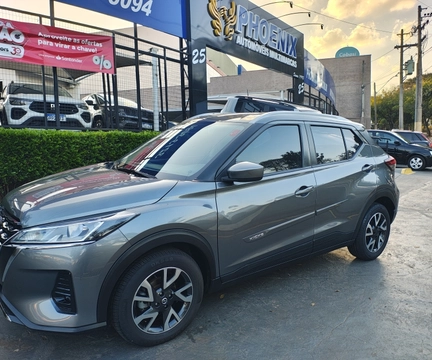 Nissan KICKS 2022 Cinza — foto 1 de 3