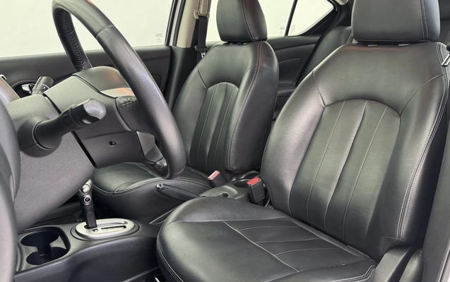 imagem-https://www.socarrao.com.br/sc-vehicle-images-prod/3482547/1787876199966-vehicle_image_1787875922_5dfb62cd36f6e0935f22f0418f55fad2.jpeg