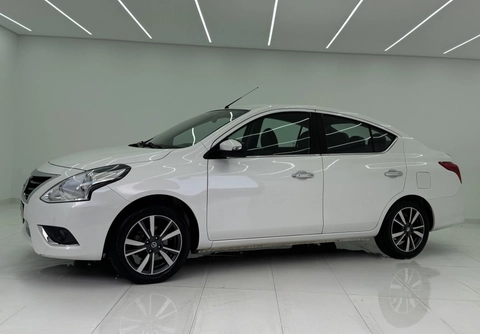 Nissan VERSA 2020 Branco — foto 1 de 3