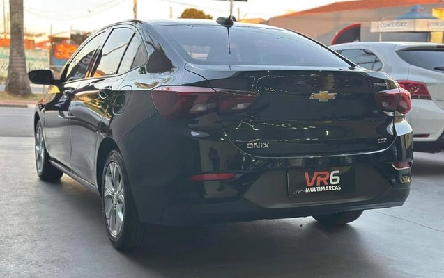 imagem-https://www.socarrao.com.br/sc-vehicle-images-prod/3483210/1790000429450-8386415_3_B_284e607915.jpeg