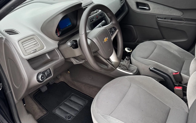 imagem-https://www.socarrao.com.br/sc-vehicle-images-prod/3483977/1787881001386-SU1HXzE3ODMuanBlZw.jpeg