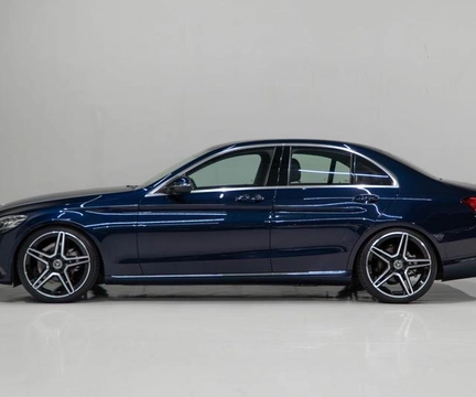 Mercedes-Benz C-180 2019 Azul — foto 1 de 3