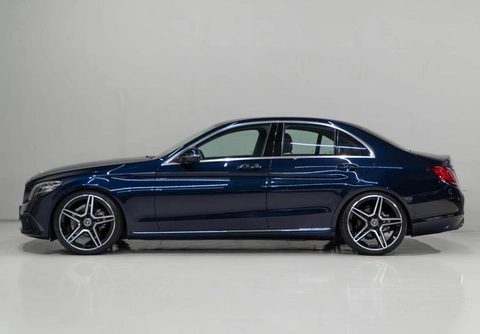 Mercedes-Benz C-180 2019 Azul — foto 1 de 3