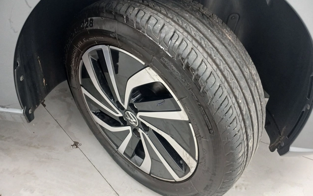 imagem-https://www.socarrao.com.br/sc-vehicle-images-prod/3487375/1787891931528-2_092235.jpg