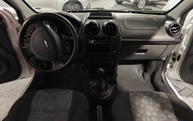 imagem-https://www.socarrao.com.br/sc-vehicle-images-prod/3490/1769987767455-7262656OR_1769909749_33_940.jpg