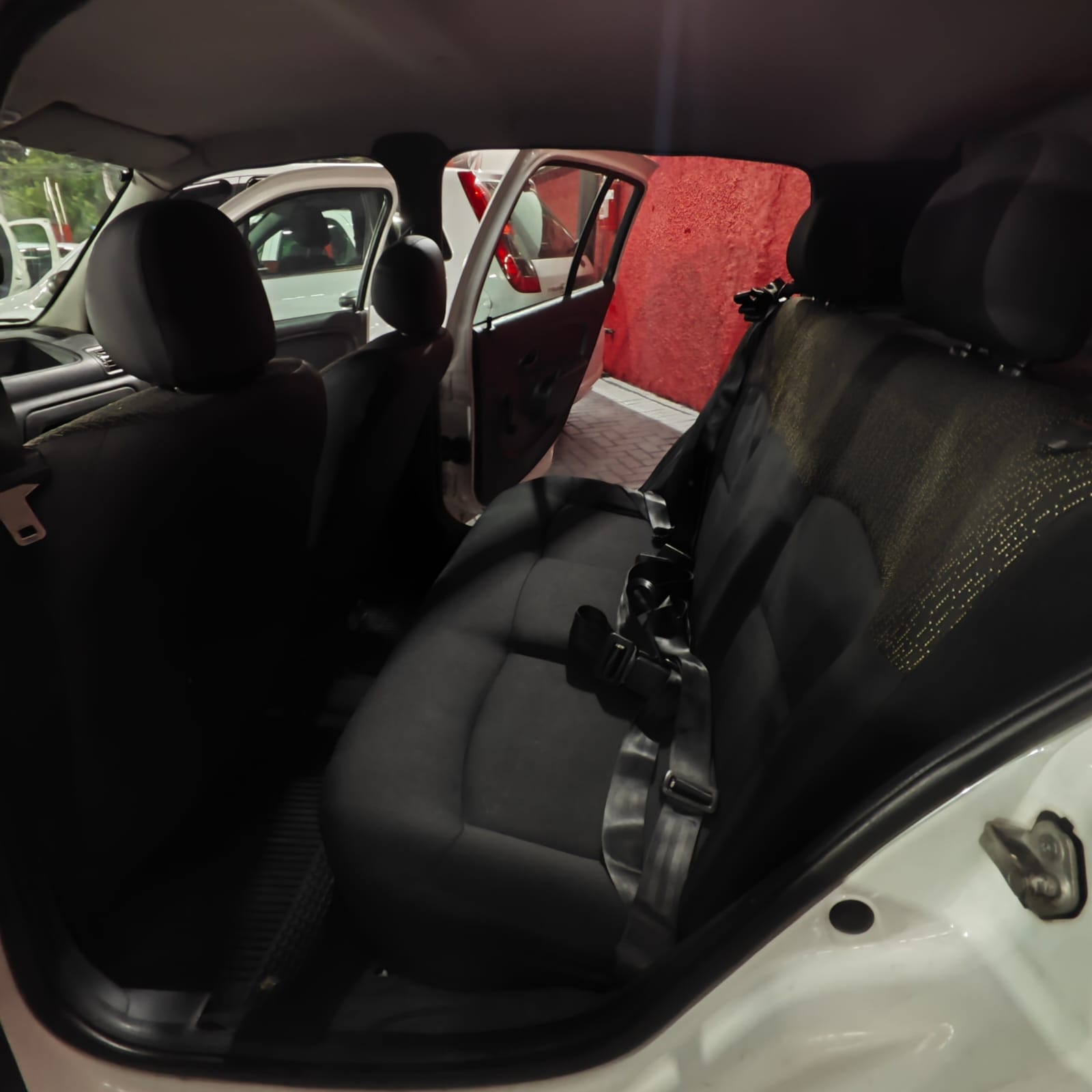 imagem-https://www.socarrao.com.br/sc-vehicle-images-prod/3491/1769987767667-7262657OR_1769909831_85_470.jpg