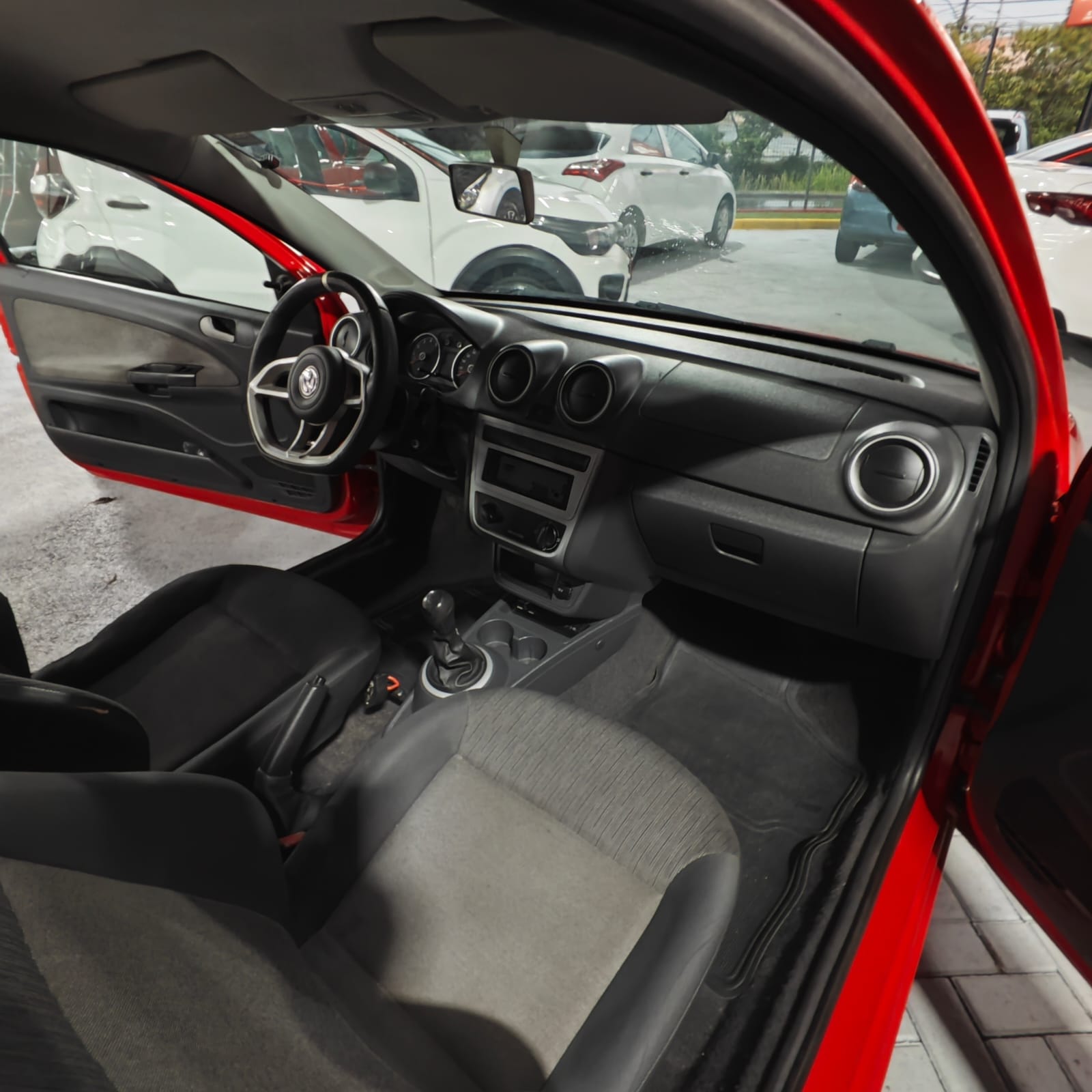 imagem-https://www.socarrao.com.br/sc-vehicle-images-prod/3492/1769987767894-7262658OR_1769910143_43_290.jpg