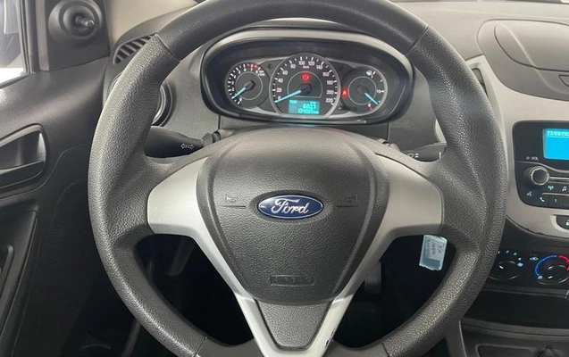 imagem-https://www.socarrao.com.br/sc-vehicle-images-prod/3493739/1790185558214-8421534_19_B_eea7ccad52.jpeg