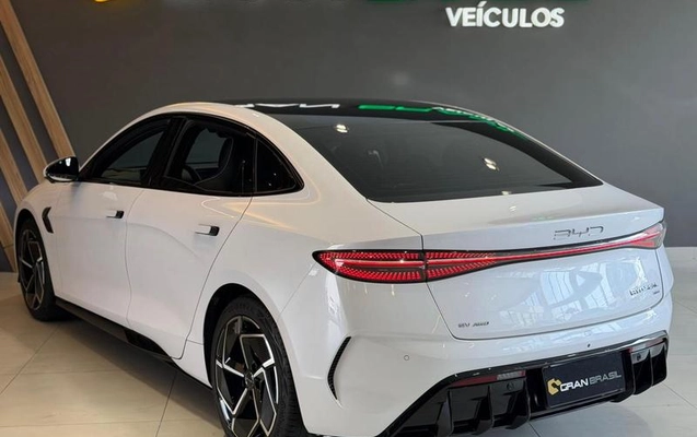 imagem-https://www.socarrao.com.br/sc-vehicle-images-prod/3493742/1787923960687-8425347_5_B_ebf38641aa.jpeg