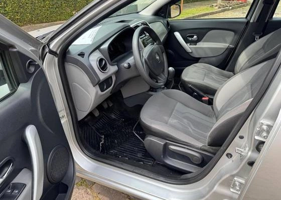 imagem-https://www.socarrao.com.br/sc-vehicle-images-prod/3493743/1787916280386-renault-logan-1.6-dynamique-8v-flex-4p-automatizado-wmimagem14102123072.jpg