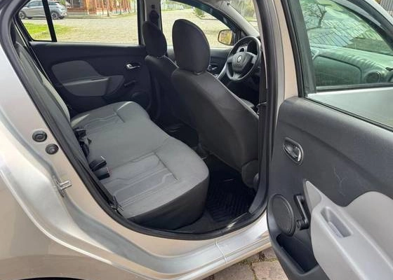imagem-https://www.socarrao.com.br/sc-vehicle-images-prod/3493743/1787916280392-renault-logan-1.6-dynamique-8v-flex-4p-automatizado-wmimagem14102291397.jpg