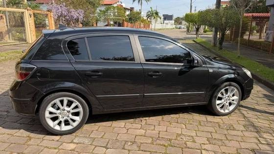 imagem-https://www.socarrao.com.br/sc-vehicle-images-prod/3493745/1787916354260-chevrolet-vectra-2.0-mpfi-elegance-8v-140cv-flex-4p-automatico-wmimagem14073906655.jpg