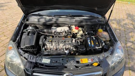 imagem-https://www.socarrao.com.br/sc-vehicle-images-prod/3493745/1787916354265-chevrolet-vectra-2.0-mpfi-elegance-8v-140cv-flex-4p-automatico-wmimagem14073991574.jpg